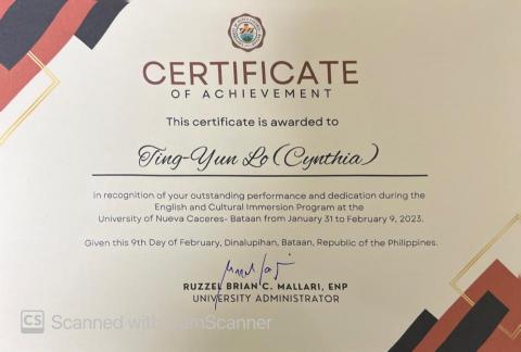 羅婷云 - 此為今年初，我前往菲律賓體驗兩週遊學。