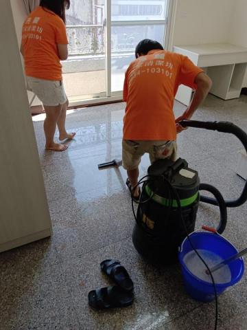 亮麗居家清潔坊 - 