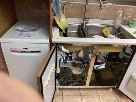 偉儂壁掛、廚具安裝 - 