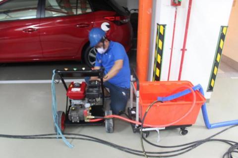 阿暉家電清洗工作室 - 汙水管清洗作業2