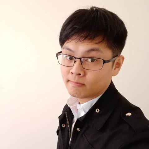 提供餐點服務的專家邱為柏