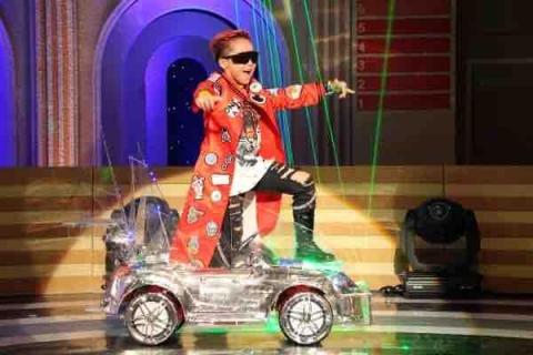 潘泓仁(dance) - 參與模王大道2電視節目 榮獲冠軍