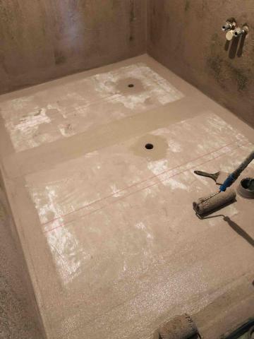 昭和小工 - 全室地坪加強防水
鋪貼美國原裝進口特殊抗裂纖維網