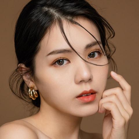 提供model模特服務的專家林彥褕