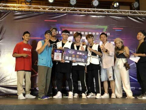 潘泓仁(dance) - 排舞大賽冠軍