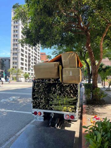 馬林漁團隊貨運快遞 -  馬林漁團隊貨運快遞 -