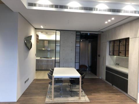 巧匠之手室內裝修 - 中市南屯許公館~客.餐廳之一隅