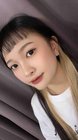 提供遛狗服務的專家周庭