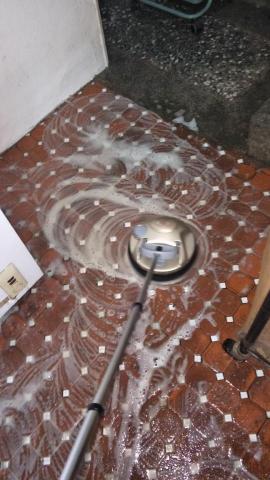 龍沅居家清潔 - 洗地板