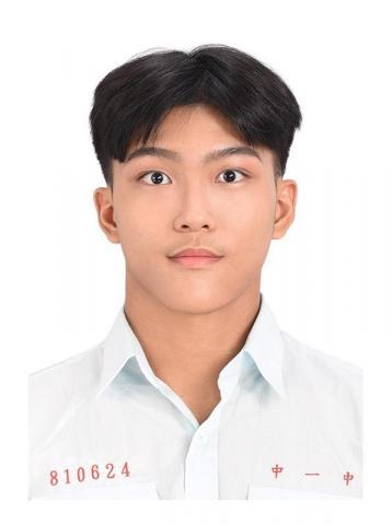 提供康軒國一數學服務的專家彭禹程