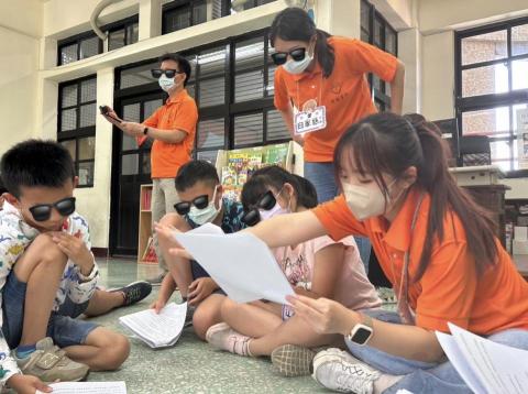 陳佳暄 - 國小品格營-副召、隊輔老師