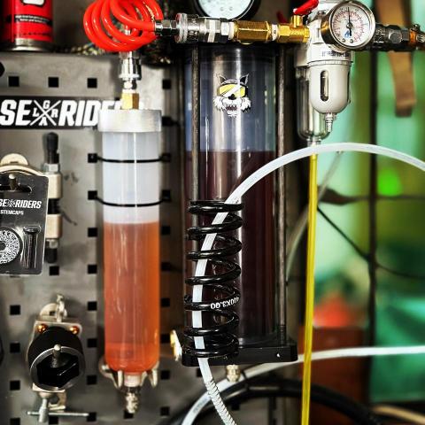 Titic Huang (黃重凱) - 