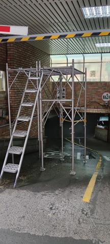 穩事達實業社 - 蘆洲區鷺江街(車道天花板污水管塞住更換) 穩事達實業社 - 蘆洲區鷺江街(車道天花板污水管塞住更換)