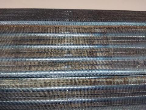 阿暉家電清洗工作室 - 分離式冷氣冷排清洗前