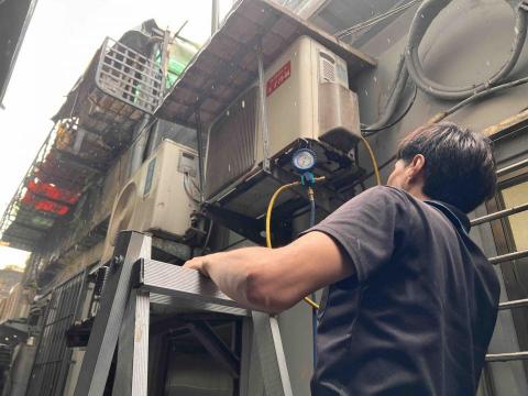 三葉冷氣修理保養漏水冷媒 - 冷氣保養