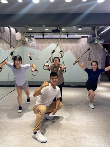 小果減脂教練 - 懸吊訓練團體課程 小果減脂教練 - 懸吊訓練團體課程