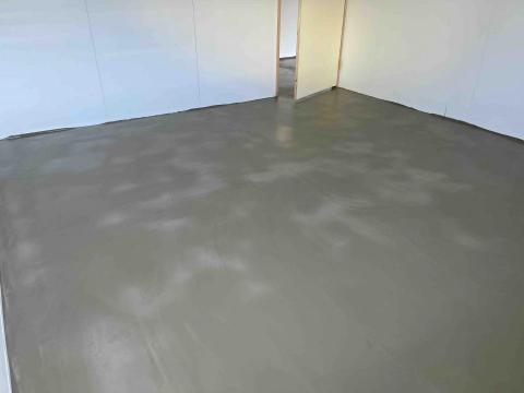 佑紳工程行 - 自平泥地坪