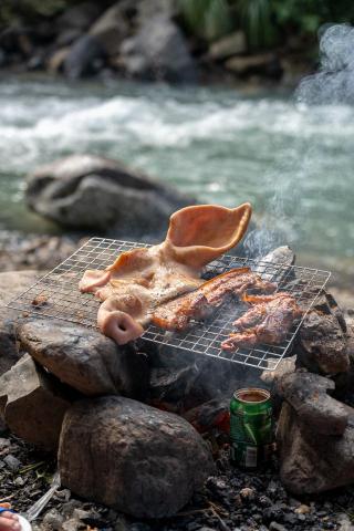 Ian Lu - 當地大哥的烤肉