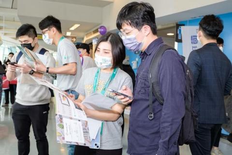 張媛雅/Doris - 人資招募