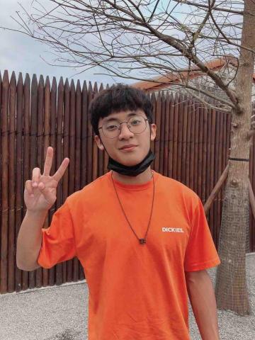 提供傢俱服務的專家張瑋皓