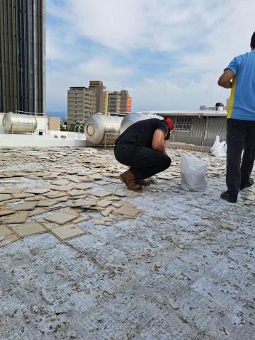 FRP玻璃纖維防水、室內外防水、內外牆油漆、仿石漆、侷限空間 - 磁磚刨除 整理素地 頭份 FRP玻璃纖維防水、室內外防水、內外牆油漆、仿石漆、侷限空間 - 磁磚刨除 整理素地 頭份