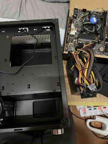 SHIHSUNGYANG - 舊電腦翻新