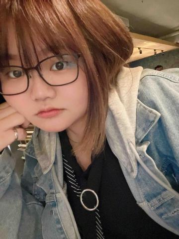 提供Word Excel服務的專家邱以薰