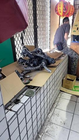 李樂咖 - 欄杆切除