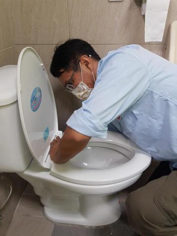 水電職人 - 馬桶蓋更換,免治馬桶蓋安裝