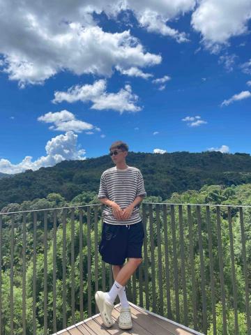 提供打工服務的專家毛繼渝