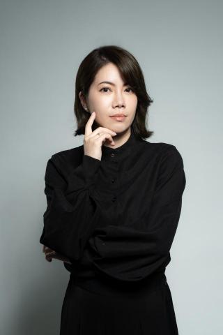 彩妝師小熊貓 - 個人形象拍攝梳化