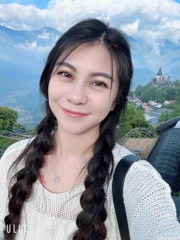 提供2143網拍服務的專家琴琴