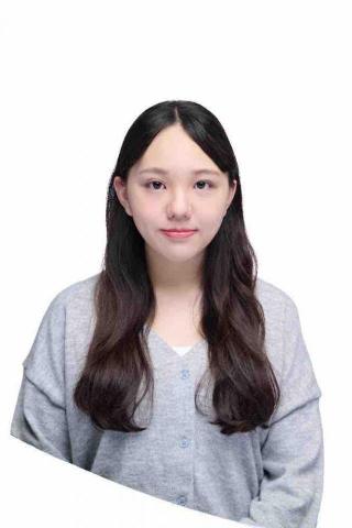 提供烏日英文服務的專家周妤瑾