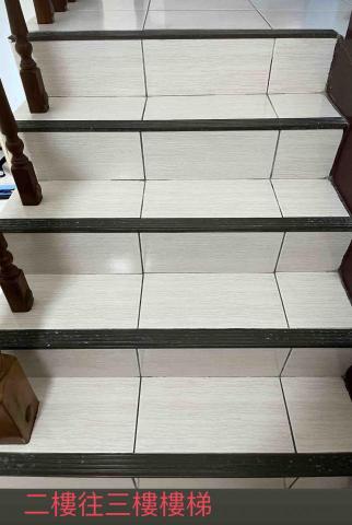 瑋家工程行 - 樓梯清潔後