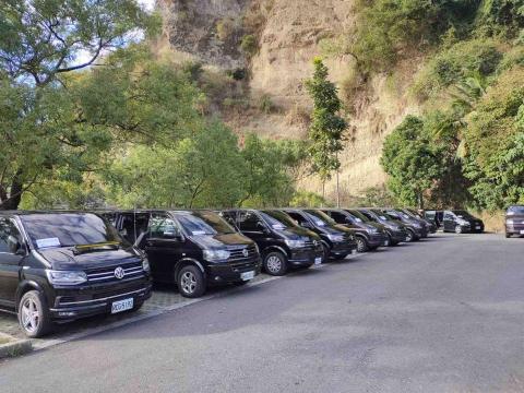 台安國際小客車租賃有限公司 - 車隊集結