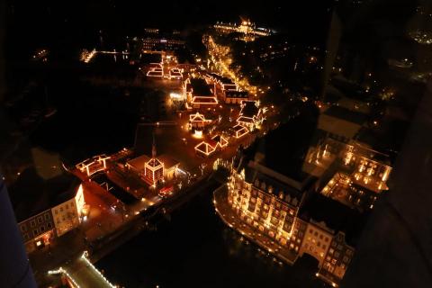 蒙面費狄歐 - 風景照