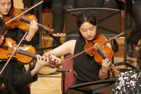 陳奕妘 Abbie ｜小提琴教學 - 中山堂演出