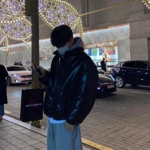 提供韓文翻譯社台中服務的專家周施仁