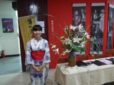 美玲（みれ） - 彰化縣濁水溪詩歌節—花道示範（助教）2