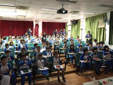 美玲（みれ） - 南州國小—日語推廣教育實習活動主持人（摺紙藝術）1