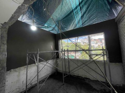 泥作阿漳 - 粉光