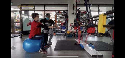 Vince王銀錚 - 一對一銀髮族健身 Vince王銀錚 - 一對一銀髮族健身