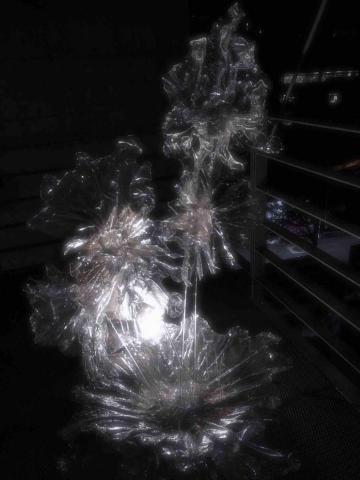 王晴 - 裝置藝術製作 大小為110*150cm