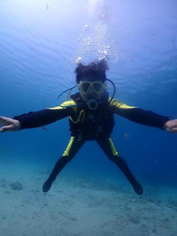 提供上門回收廢紙服務的專家個人清潔打掃上門服務