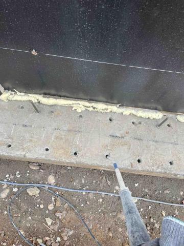 昱廣工程行 -  植筋工程，孔洞吹粉