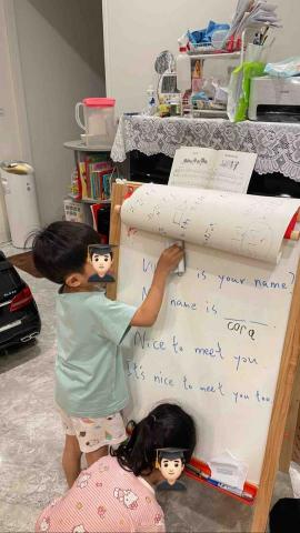 陳峻緯 - 幼稚園學生英語發音