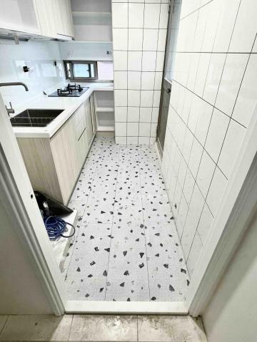 聖辰地板設計(塑膠地板代工達人賴桑) -  聖辰地板設計(塑膠地板代工達人賴桑) -