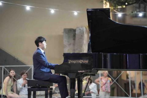 郭浩彬 - Italy Amalfi Coast Piano Festival 