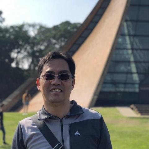 提供173叫車服務的專家陳先生