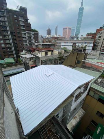 遊牧外牆工程 - 鐵皮防鏽隔熱施工後 遊牧外牆工程 - 鐵皮防鏽隔熱施工後